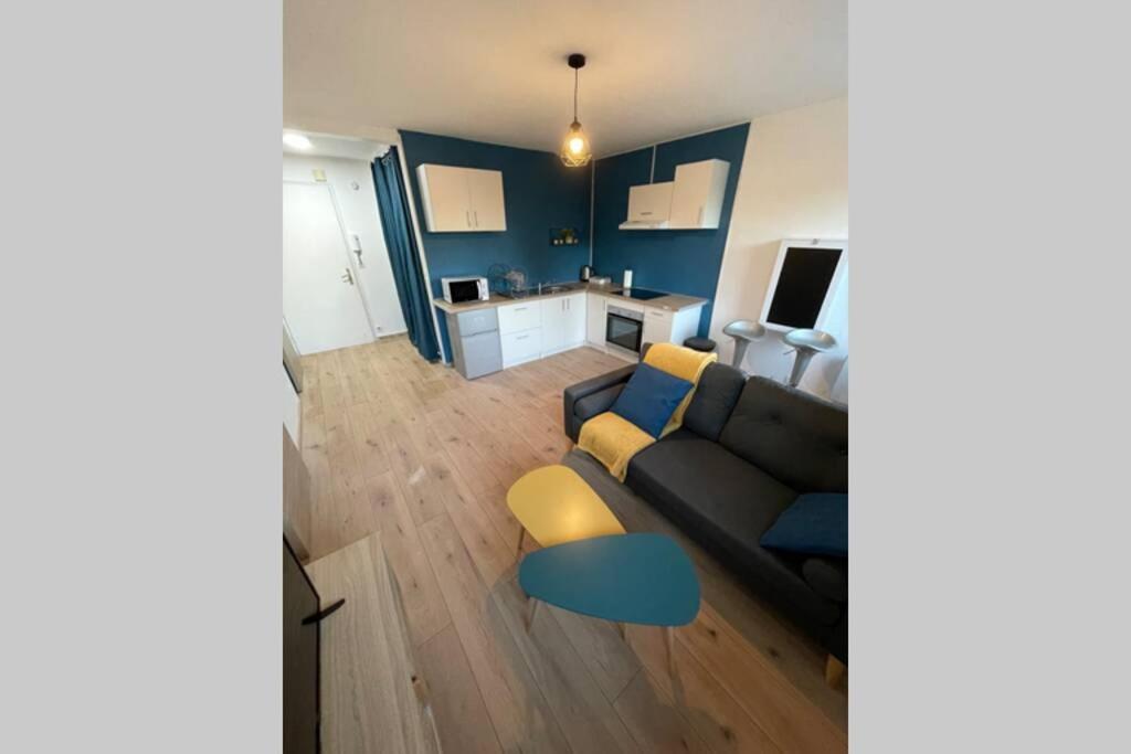 Petit Appartement Cosy A Troyes Exterior photo